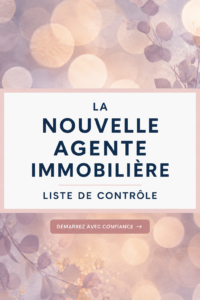 Vue d'un agent immobilier consulté avec sa checklist pour assurer une bonne gestion de ses tâches.