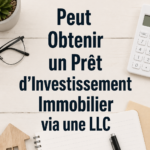 Femme d'affaires consultant des documents financiers pour un prêt immobilier avec sa LLC.