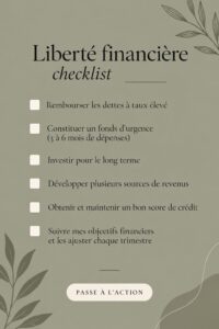 Femme heureuse réfléchissant à sa liberté financière avec une checklist en main.